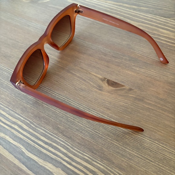 French connection square acetate sunglasses - Picture 2 of 5